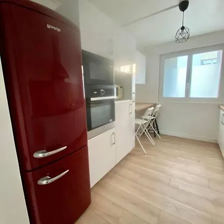 Maison *